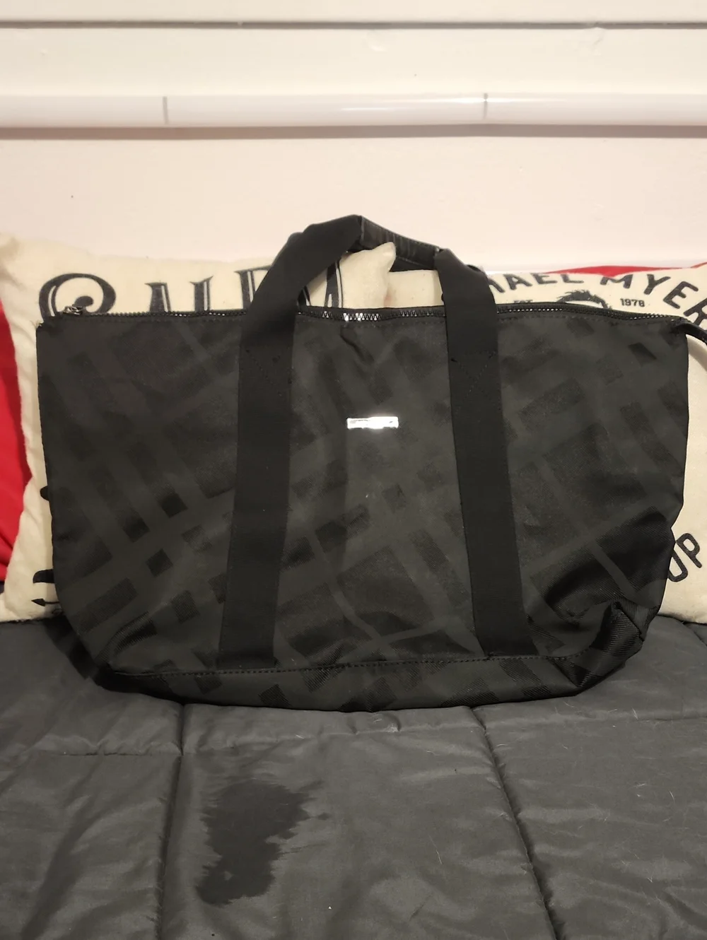Authentic Burberry Unisex Duffle Bag